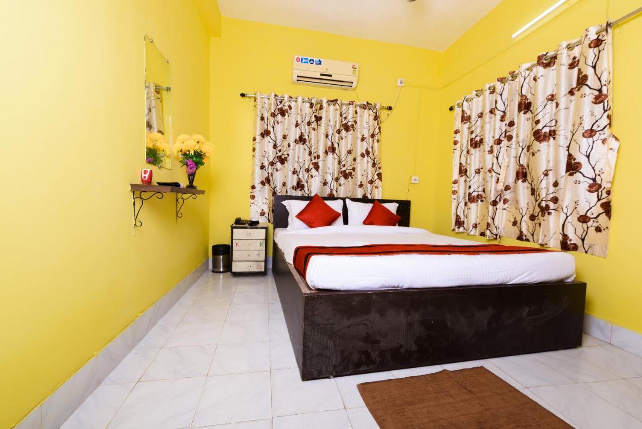 Hotel Sterling Baishakhi à Calcutta Extérieur photo